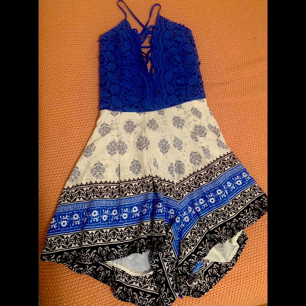 NEVER WORN - Open Back Tie Up Romper